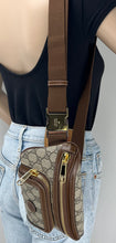 Load image into Gallery viewer, Gucci belt bag with interlocking G