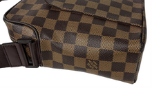 Load image into Gallery viewer, Louis Vutton olav PM crossbody