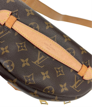 Load image into Gallery viewer, Louis Vuitton bumbag in monogram