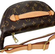 Load image into Gallery viewer, Louis Vuitton bumbag in monogram