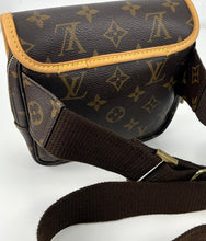 Load image into Gallery viewer, Louis Vuitton bosphore waist bag funny pack