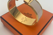 Load image into Gallery viewer, Hermes Clic Clac H enamel PM wide bracelet