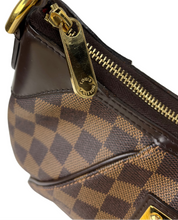 Load image into Gallery viewer, Louis Vuitton Thames GM