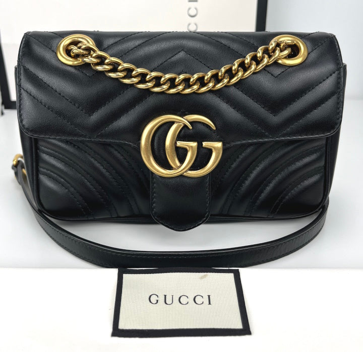 Gucci GG marmont mini matelasse bag