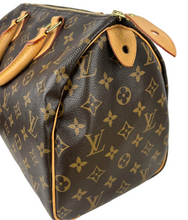 Load image into Gallery viewer, Louis Vuitton speedy 25 in monogram