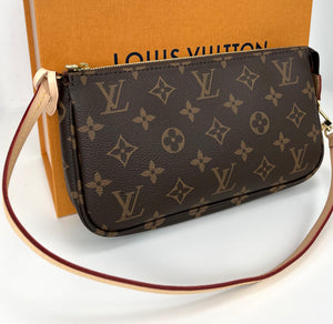 Louis Vuitton pochette accessories in monogram