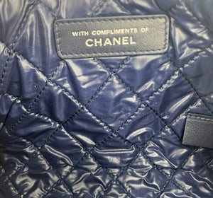 CHANEL CC navy caviar small pouch