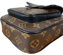 Load image into Gallery viewer, Louis Vuitton Christopher wearable wallet