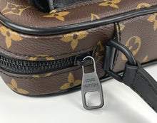 Load image into Gallery viewer, Louis Vuitton Christopher wearable wallet