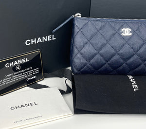 CHANEL CC navy caviar small pouch