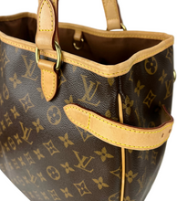 Load image into Gallery viewer, Louis Vuitton batignolles vertical