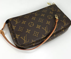 Louis Vuitton pochette accessories in monogram and key ring