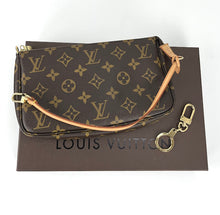 Load image into Gallery viewer, Louis Vuitton pochette accessories in monogram and key ring