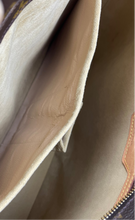 Load image into Gallery viewer, Louis Vuitton Luco tote