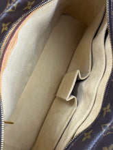 Load image into Gallery viewer, Louis Vuitton Luco tote