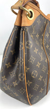 Load image into Gallery viewer, Louis Vuitton galliera PM