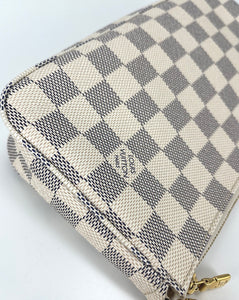 Louis Vuitton pochette accessories in damier azur canvas