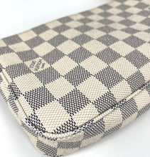 Load image into Gallery viewer, Louis Vuitton pochette accessories in damier azur canvas