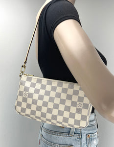 Louis Vuitton pochette accessories in damier azur canvas