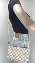 Load image into Gallery viewer, Louis Vuitton pochette accessories in damier azur canvas