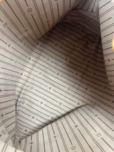 Load image into Gallery viewer, Louis Vuitton delightful MM