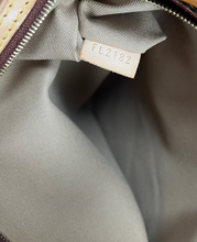 Load image into Gallery viewer, Louis Vuitton delightful MM