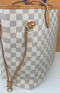 Louis Vuitton neverfull MM damier azur with pochette