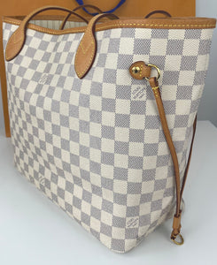 Louis Vuitton neverfull MM damier azur with pochette