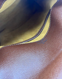 Louis Vuitton musette salsa in monogram