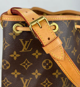 Louis Vuitton noe GM in monogram