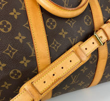 Load image into Gallery viewer, Louis Vuitton keepall bandouliere 55 in monogram