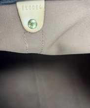 Load image into Gallery viewer, Louis Vuitton keepall bandouliere 55 in monogram