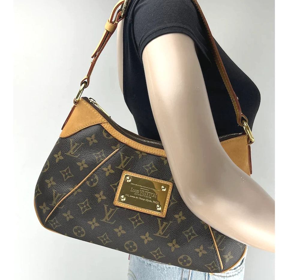 Louis Vuitton Thames pm in monogram