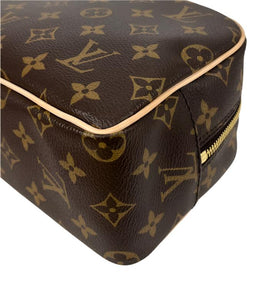 Louis Vuitton toiletry 25 in monogram canvas