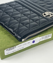 Load image into Gallery viewer, Gucci GG marmont quilted pouch black / silver