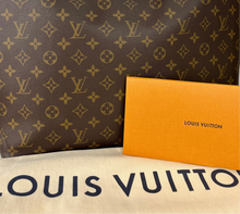 Load image into Gallery viewer, Louis Vuitton neverfull GM in monogram