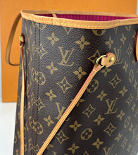 Load image into Gallery viewer, Louis Vuitton neverfull GM in monogram