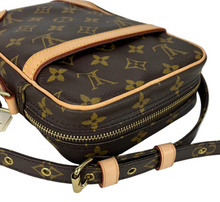 Load image into Gallery viewer, Louis Vuitton sac Danube in monogram