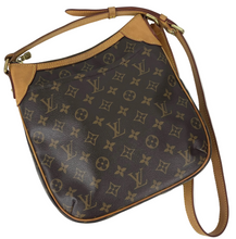 Load image into Gallery viewer, Louis Vuitton Odeon PM