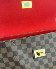 Load image into Gallery viewer, Louis Vuitton besace rosebery in damier ebene
