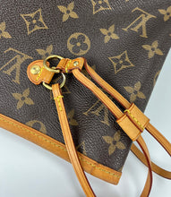 Load image into Gallery viewer, Louis Vuitton neverfull GM in monogram