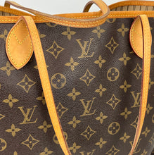 Load image into Gallery viewer, Louis Vuitton neverfull GM in monogram