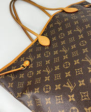 Load image into Gallery viewer, Louis Vuitton neverfull GM in monogram