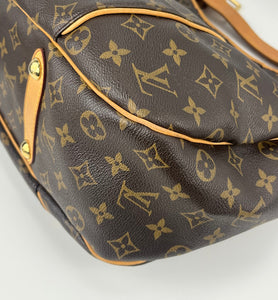 Louis Vuitton galliera GM in monogram