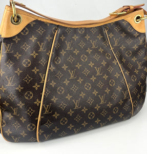 Louis Vuitton galliera GM in monogram