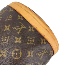 Load image into Gallery viewer, Louis Vuitton petit bucket bag in monogram