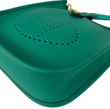 Load image into Gallery viewer, Hermes sac Evelyne 16 amazone jade vert