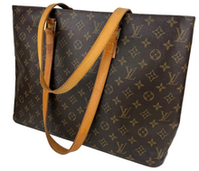 Load image into Gallery viewer, Louis Vuitton Luco tote