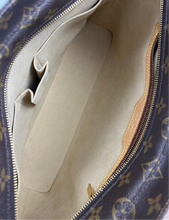Load image into Gallery viewer, Louis Vuitton Luco tote