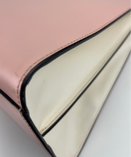 Load image into Gallery viewer, Gucci leather Nymphaea Bamboo Top Handle Bag